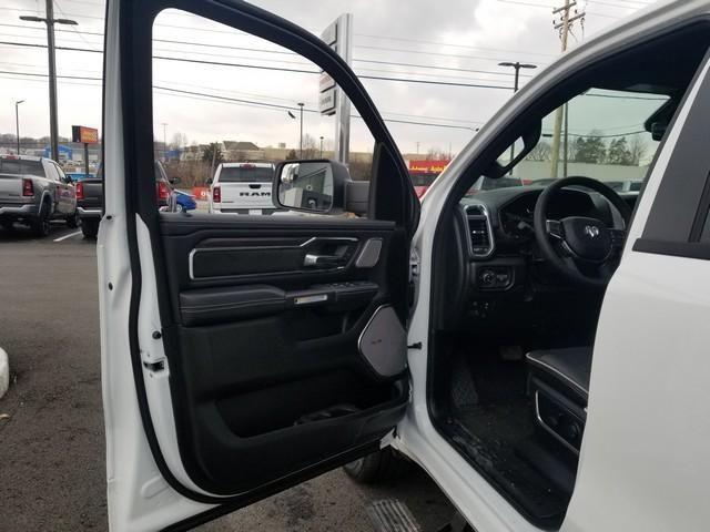 new 2025 Ram 1500 car, priced at $69,031
