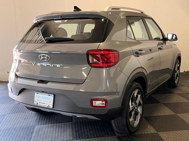 used 2022 Hyundai Venue car, priced at $14,998