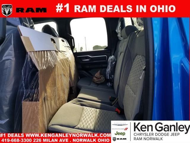 new 2025 Ram 1500 car, priced at $44,591