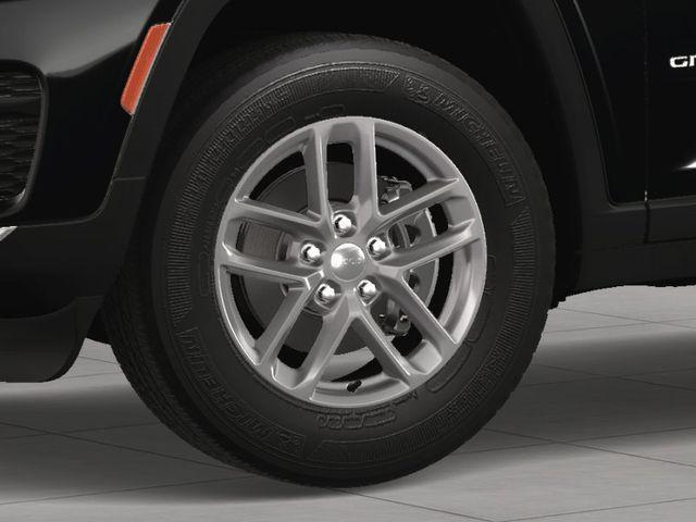 new 2025 Jeep Grand Cherokee car, priced at $40,072