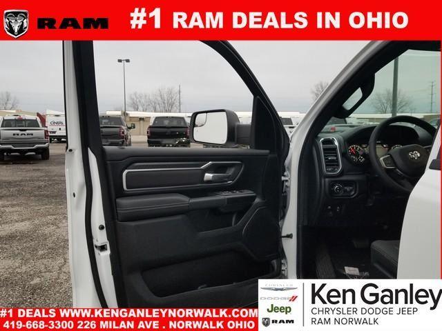 new 2025 Ram 1500 car, priced at $47,168