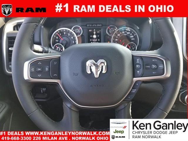 new 2025 Ram 1500 car, priced at $39,607
