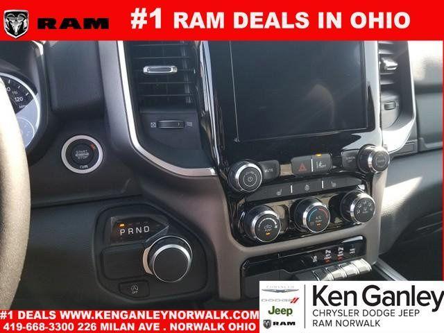 new 2025 Ram 1500 car, priced at $39,607