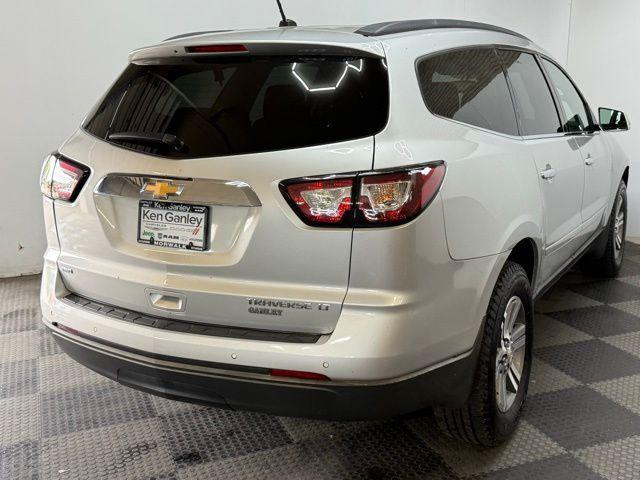 used 2015 Chevrolet Traverse car, priced at $10,498