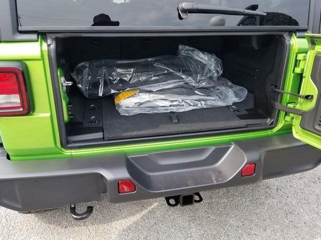 new 2025 Jeep Wrangler car, priced at $47,075