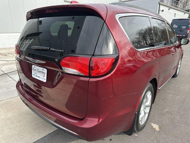 used 2017 Chrysler Pacifica car, priced at $14,684