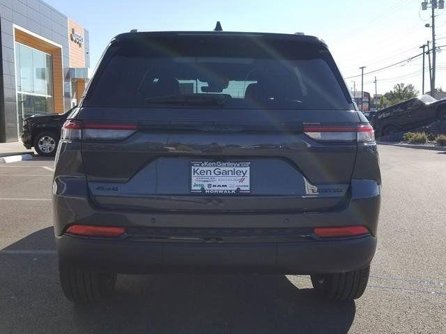 new 2025 Jeep Grand Cherokee car, priced at $46,811