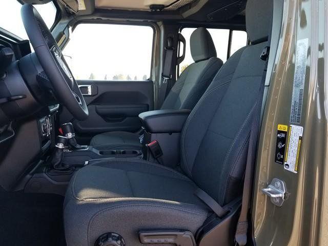 new 2025 Jeep Wrangler car, priced at $44,840