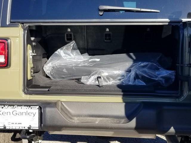 new 2025 Jeep Wrangler car, priced at $44,840