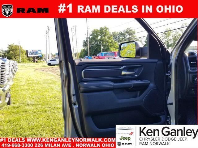 new 2025 Ram 1500 car, priced at $45,489