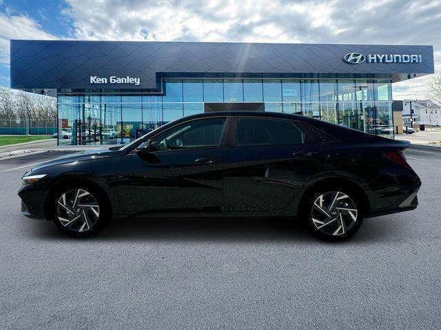 new 2025 Hyundai Elantra car, priced at $22,741