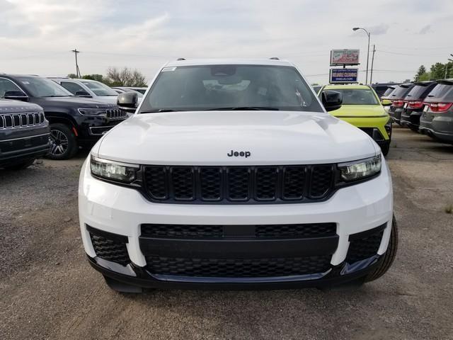 new 2024 Jeep Grand Cherokee L car, priced at $40,939