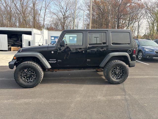 used 2015 Jeep Wrangler Unlimited car, priced at $18,794