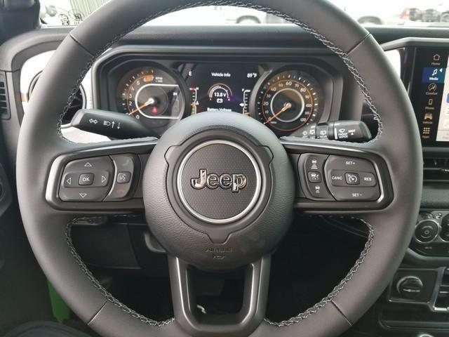 new 2025 Jeep Wrangler car, priced at $46,340