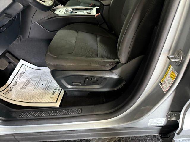 used 2022 Ford Explorer car, priced at $25,093
