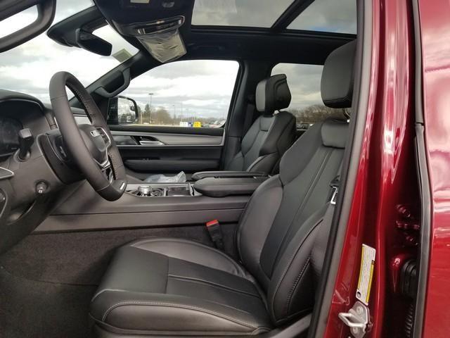 new 2025 Jeep Wagoneer L car, priced at $66,706