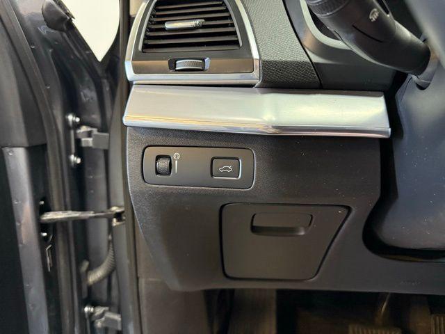 used 2016 Volvo XC90 car, priced at $15,621