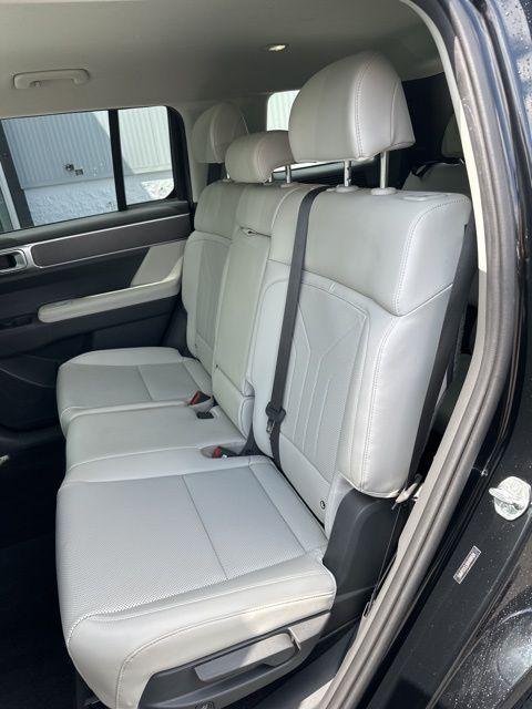 used 2024 Hyundai Santa Fe car, priced at $30,489