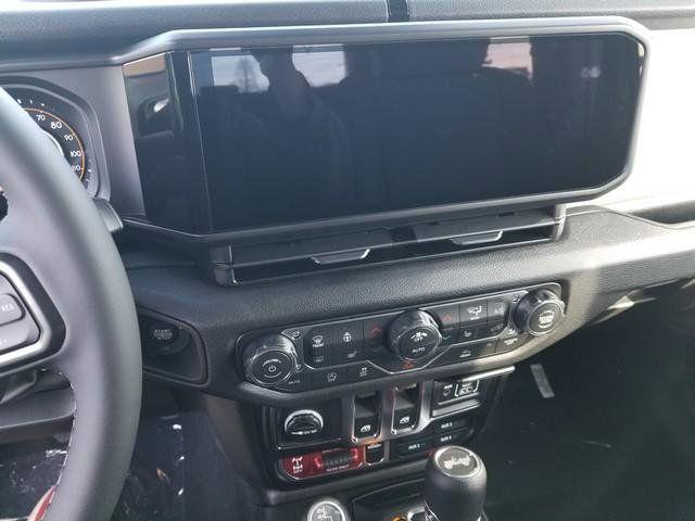 new 2026 Jeep Wrangler car, priced at $51,220