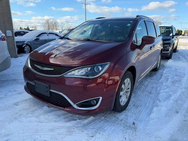 used 2018 Chrysler Pacifica car, priced at $12,998