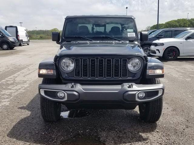 new 2025 Jeep Gladiator car, priced at $39,686