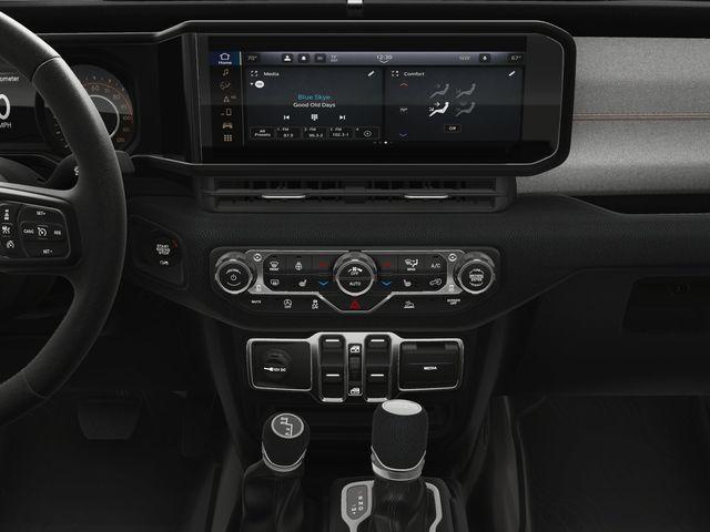 new 2025 Jeep Gladiator car, priced at $44,473