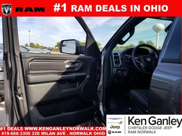 new 2025 Ram 1500 car, priced at $42,974