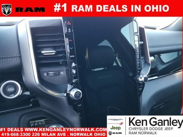 new 2025 Ram 1500 car, priced at $60,200