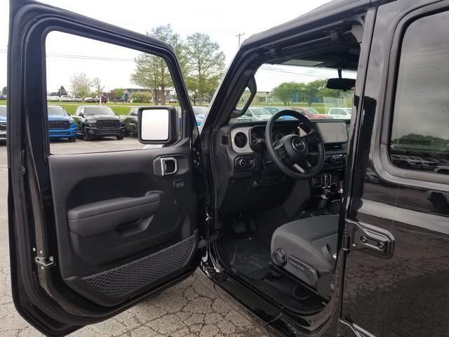new 2025 Jeep Wrangler car, priced at $38,020