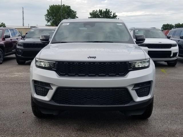 new 2025 Jeep Grand Cherokee car, priced at $41,210