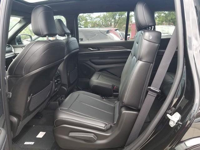 new 2025 Jeep Grand Cherokee L car, priced at $46,052