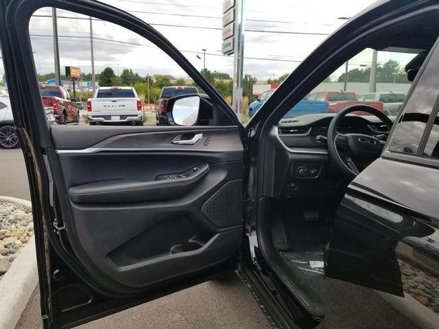 new 2025 Jeep Grand Cherokee L car, priced at $46,052