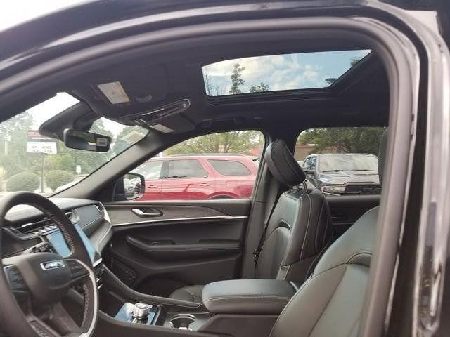 new 2025 Jeep Grand Cherokee L car, priced at $46,052