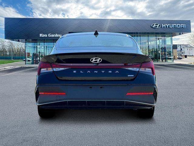 new 2025 Hyundai ELANTRA HEV car, priced at $25,027