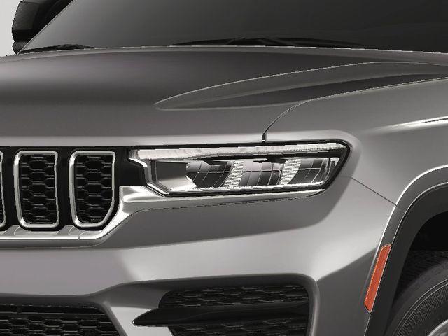 new 2025 Jeep Grand Cherokee car, priced at $43,170