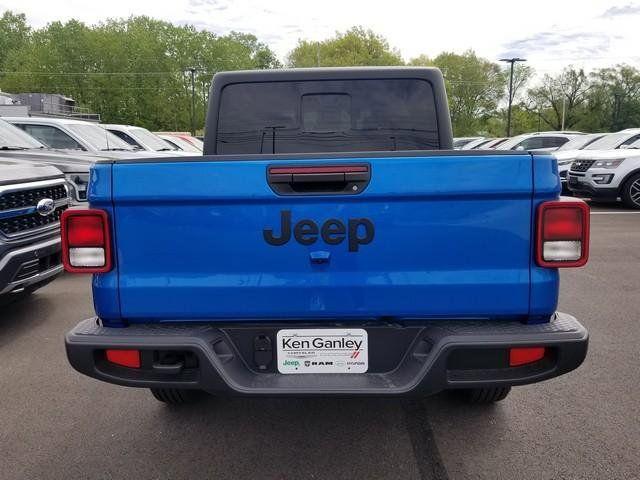 new 2025 Jeep Gladiator car, priced at $42,639