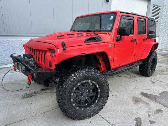 used 2013 Jeep Wrangler Unlimited car, priced at $11,998