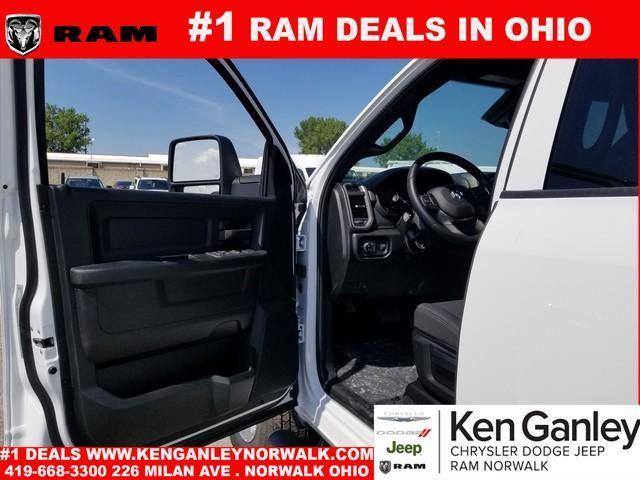 new 2025 Ram 2500 car, priced at $63,178