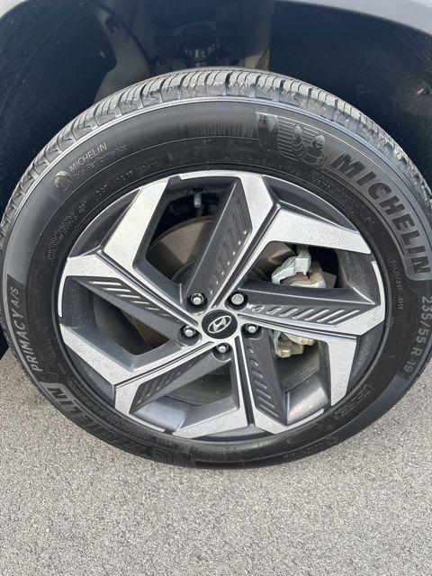 used 2024 Hyundai TUCSON Hybrid car, priced at $27,784