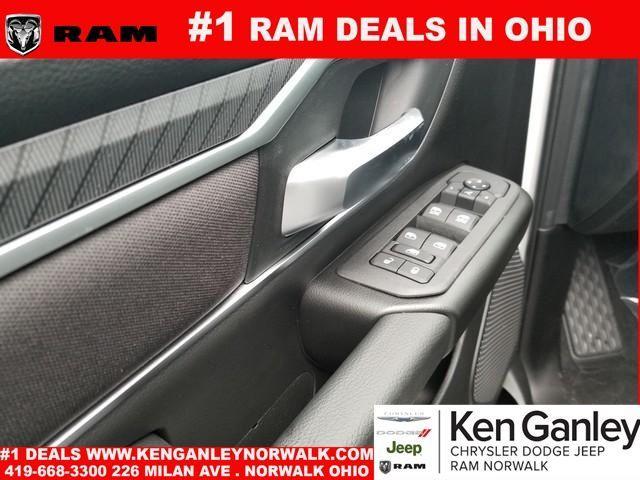 new 2025 Ram 1500 car, priced at $46,870