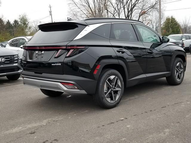 new 2025 Hyundai Tucson Hybrid car, priced at $37,475