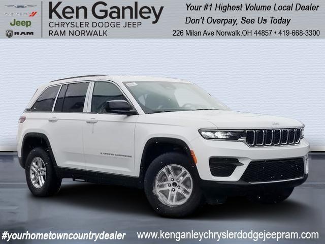 new 2025 Jeep Grand Cherokee car, priced at $34,082