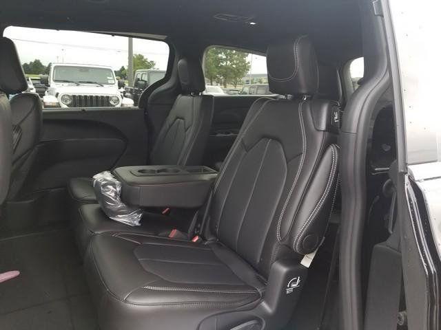 new 2026 Chrysler Pacifica car, priced at $37,300