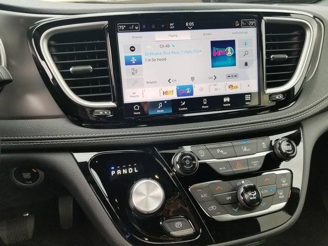 new 2026 Chrysler Pacifica car, priced at $37,300