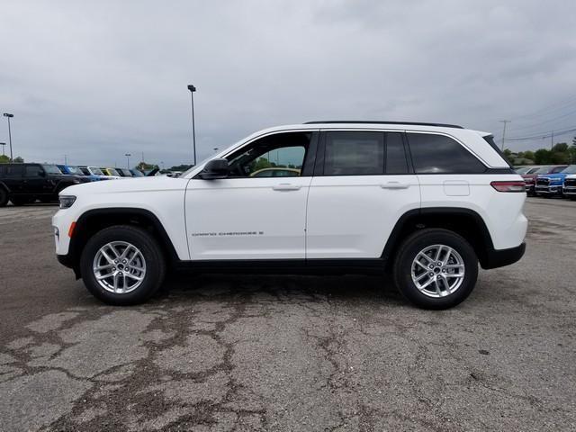 new 2025 Jeep Grand Cherokee car, priced at $38,298