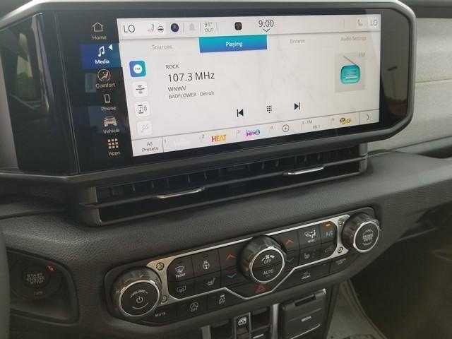 new 2025 Jeep Wrangler car, priced at $48,075