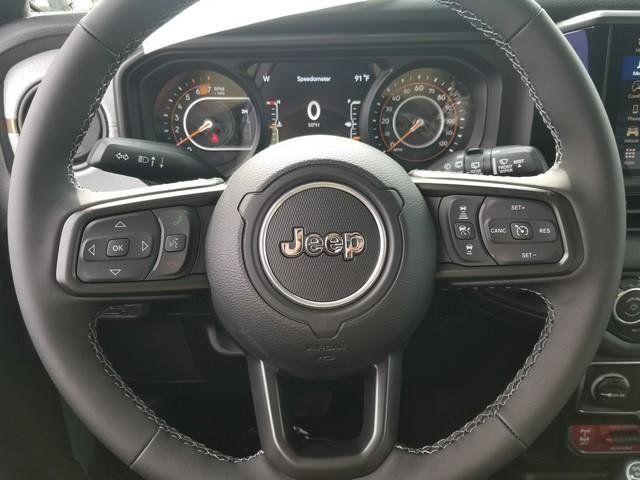 new 2025 Jeep Wrangler car, priced at $48,075