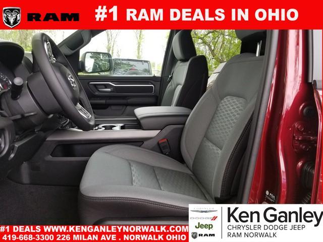 new 2025 Ram 1500 car, priced at $41,014