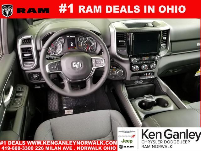 new 2025 Ram 1500 car, priced at $41,014