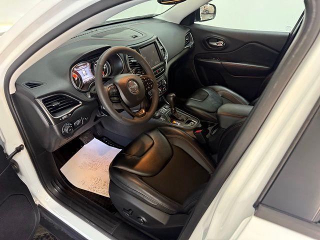 used 2022 Jeep Cherokee car, priced at $27,689